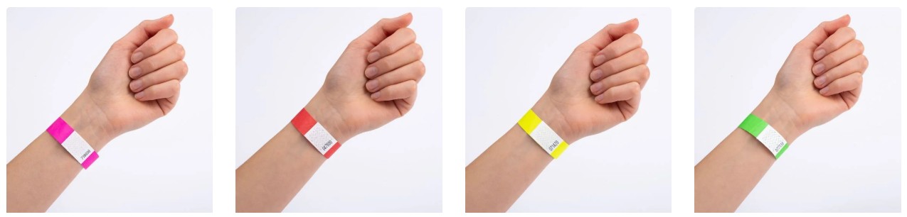 Participant portant un bracelet personnalisé lors d’un événement, solution inviolable pour contrôle d’accès
